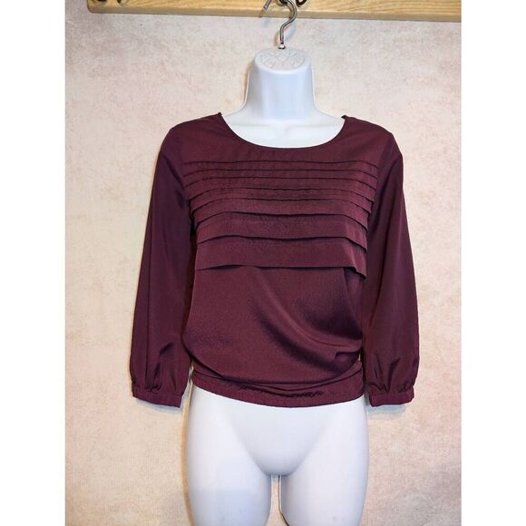 The limited loose fit lightweight blouse small - Picture 1 of 4